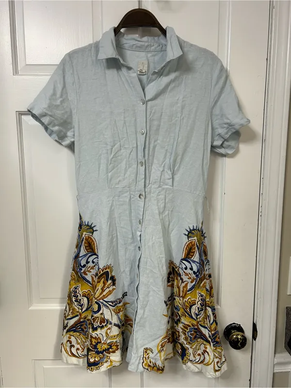 Joie Mint Short-Sleeve Button Front Dress with Yellow & Blue Floral Embroidery - Image 2