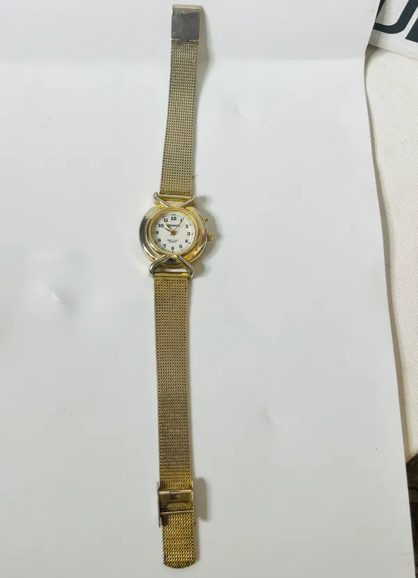 Gold  Watch - Image 8