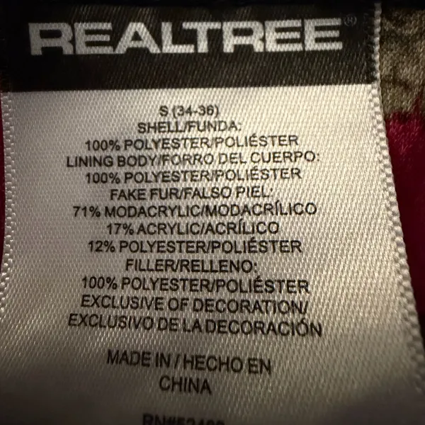 Realtree Camo Puffer Jacket with Pink Accents - Image 6