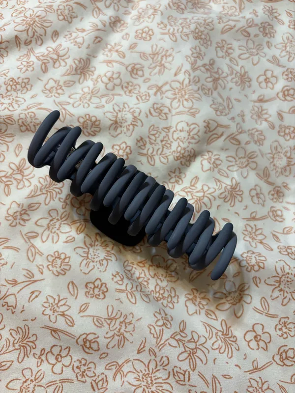 Boutique Hair Clip - Image 5