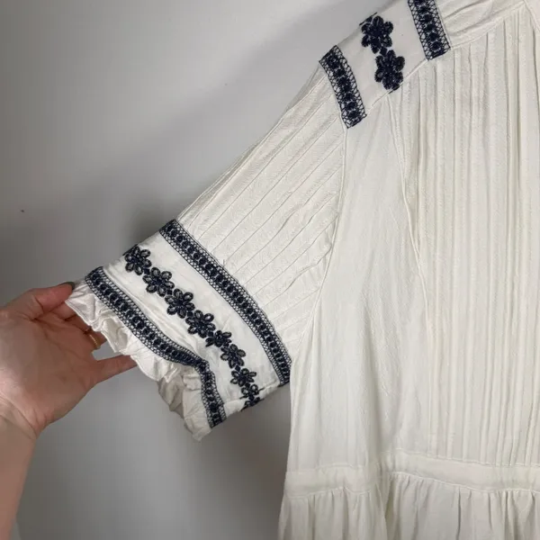 Ivy City Co Santorini White Blue Embroidered Tiered Maxi Dress Boho Womens 2x? - Image 4