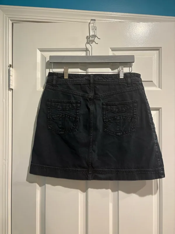 Free People mini denim skirt snaps denim sz 31 M - Image 2