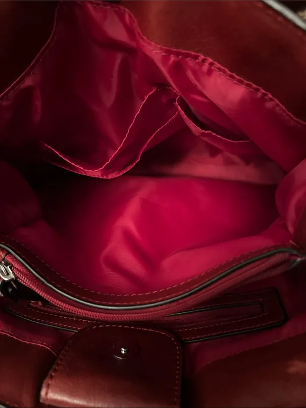 Wilson’s EUC burgundy red genuine leather purse. Satchel with crossbody option - Image 8