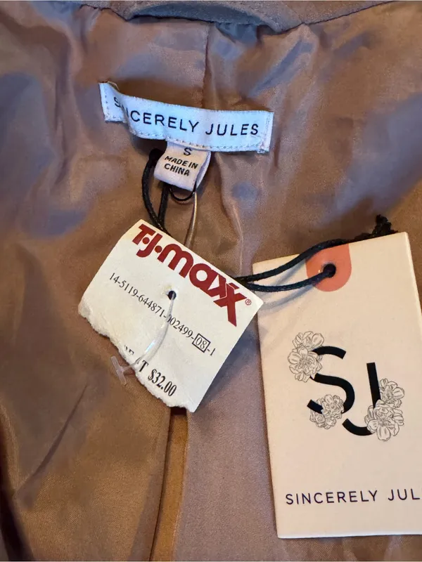 Sincerely Jules Suede One-Button Blazer in Light Brown - Image 9