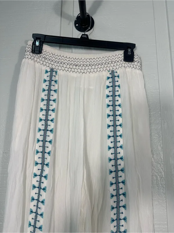 Goa White Wide Leg White Pants Size Medium EUC - Image 4