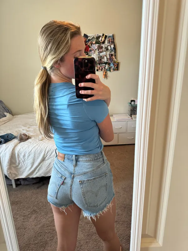 Levi shorts  - Image 3