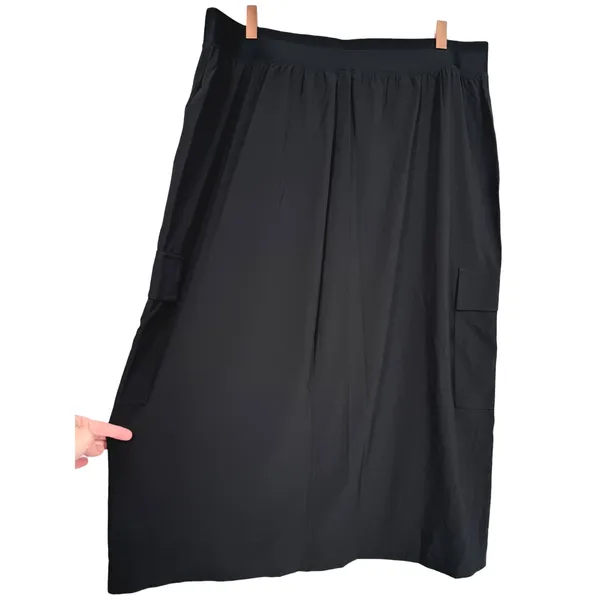 Athleta Brooklyn Heights High Rise Cargo Midi Skirt Black Size 16 Activewear - Image 10