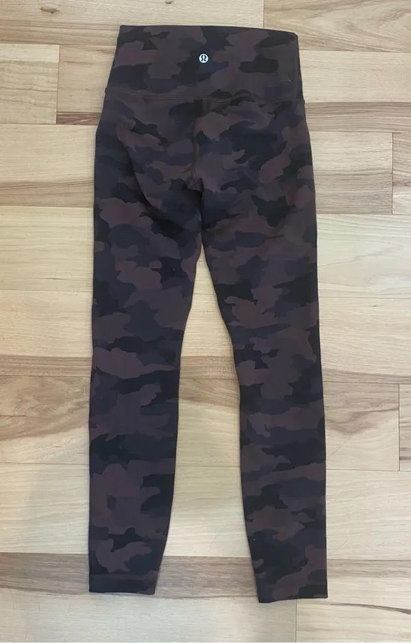 Lululemon Sz 4 camo leggings #activewear - Image 3