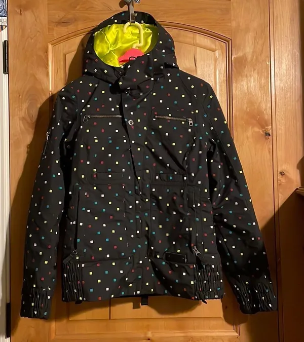 Burton Lush Black Multi Squares Snowboard Ski Jacket $249.95 EUC Wmn’s S - Image 3