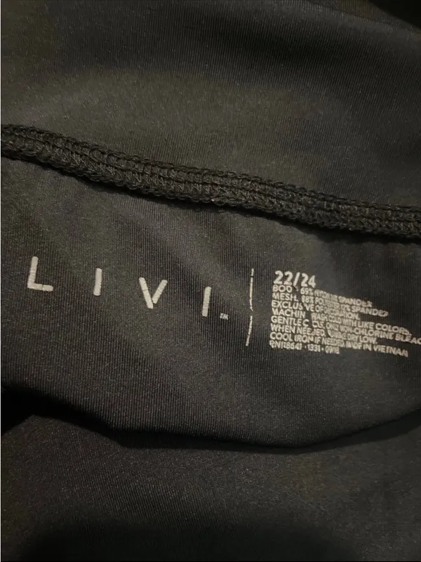 Lane Bryant Black High-Waist Capri Leggings - Image 3
