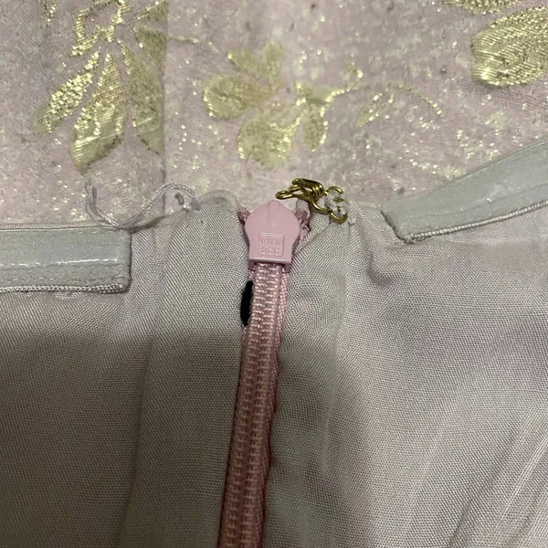 Majorelle Solandia Ruched Mini Dress Lavender Gold Metallic Floral Brocade Large - Image 6