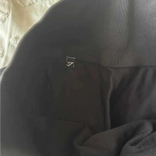 Gymshark S Black Leggings and Black Long Sleeve Top - Image 7