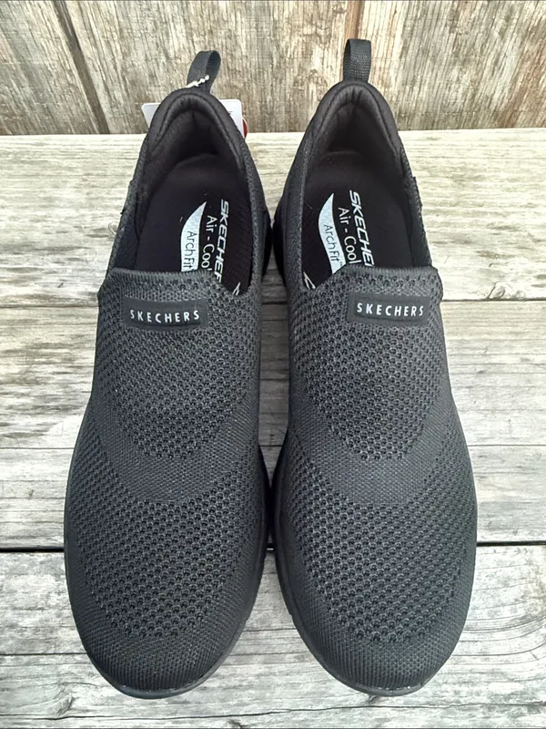 Skechers Black ARCH FIT REFINE 2.0 CASCADE “Don’t Go” WOMENS 9.5 Air-Cooled Shoe - Image 4