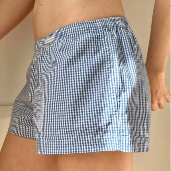 Brandy Melville blue and white shorts - Image 4