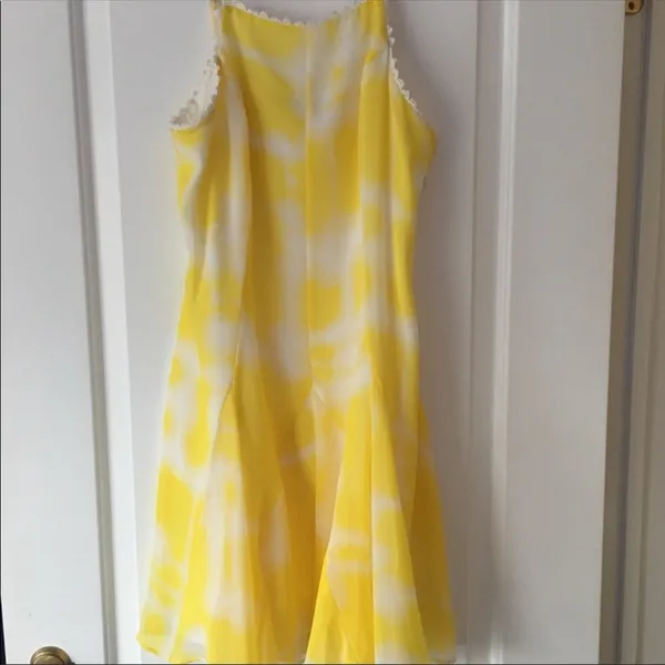 BCBGeneration yellow dress - Image 2