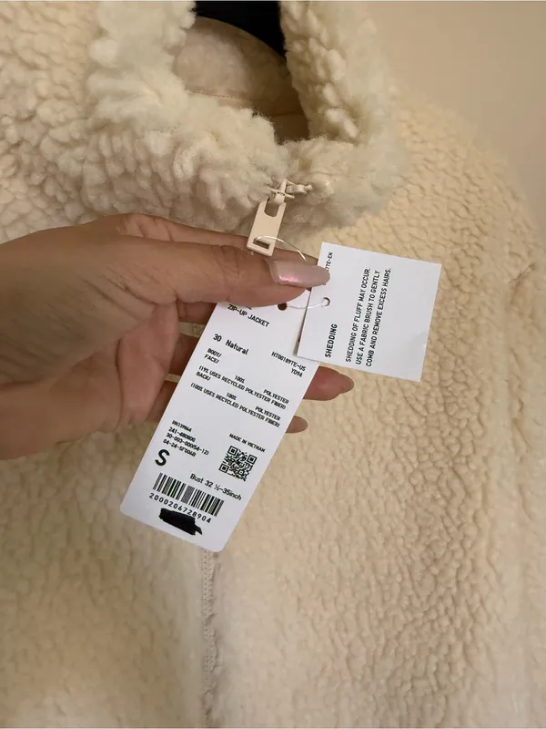 UNIQLO Sherpa Fleece Teddy Zip Up Jacket Natural Cream S NWT - Image 4