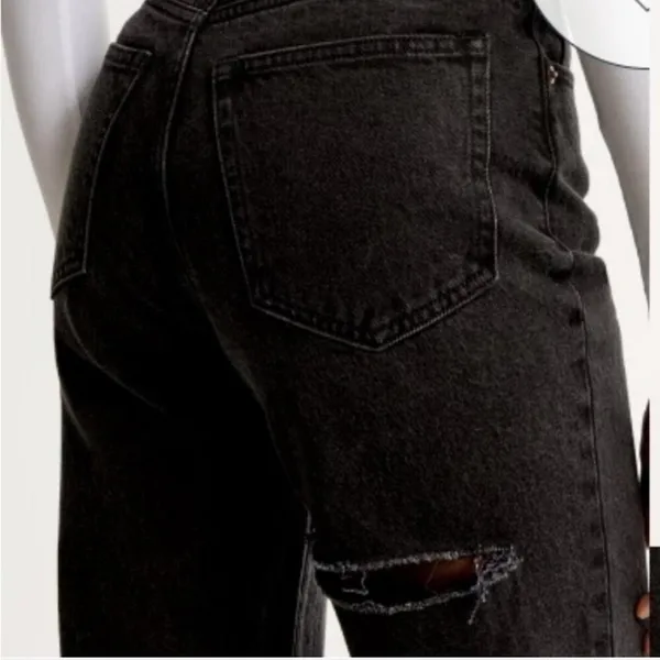 90s Straight Ultra High Rise Denim Jeans from Abercrombie & Fitch. - Image 3