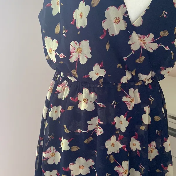 Floral Sleeveless Dress - Image 3