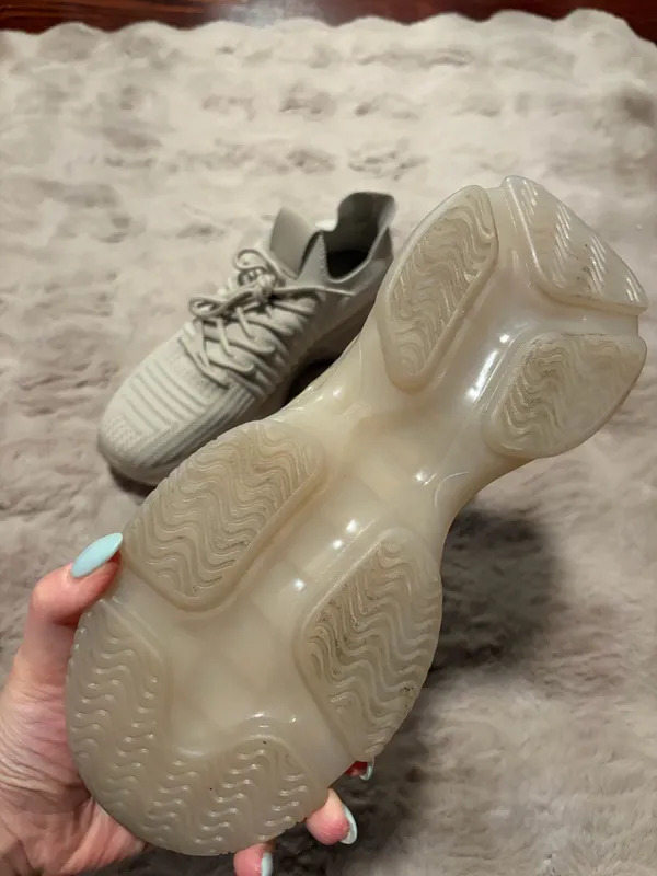 Cushionare Beige Sneakers - Image 2
