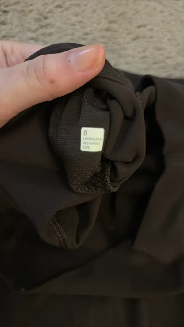 Lululemon Short Leggings - Image 2