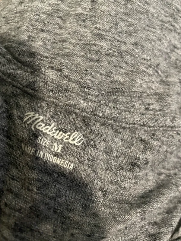 Madewell Women's V-Neck Tee in Heather Gray - Image 2