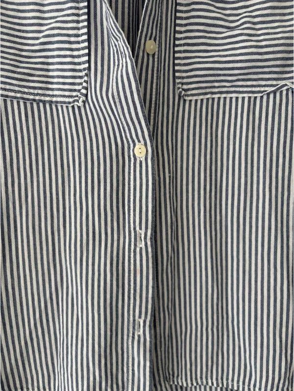 Gap Button-Up Women’s - Image 3