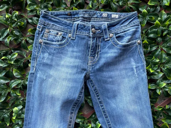 Miss Me Low-Rise Boot Stretch Jeans Signature Rhinestone Women’s Denim 28 - Image 7