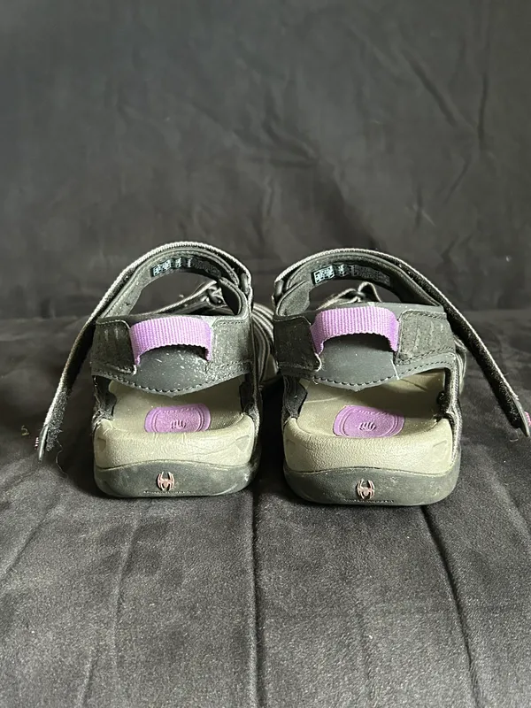 Teva s Black And Grey Platform Sandals Women’s Size 9 - Image 2
