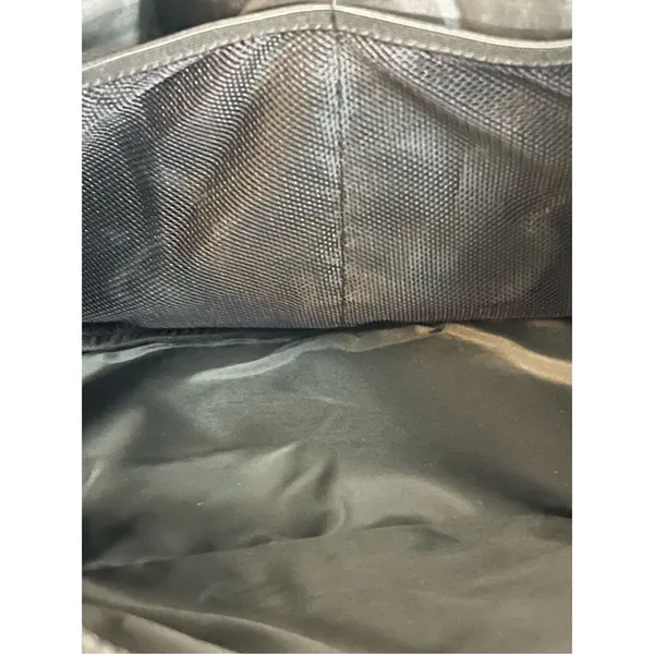 Zyia Active by Vooray Black Nylon Gym Bag - Image 4