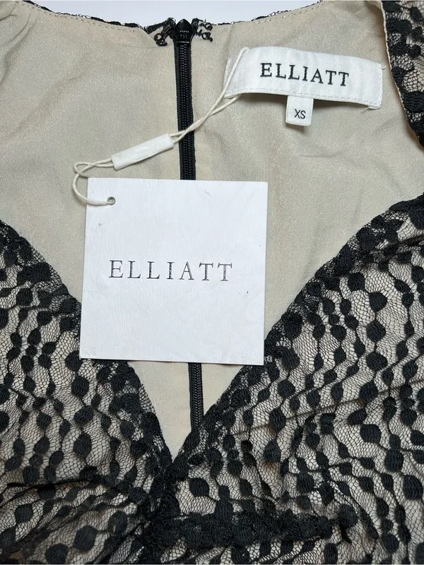 Elliatt Venice‎ Black Lace Ruched Mini Dress size XS - Image 6