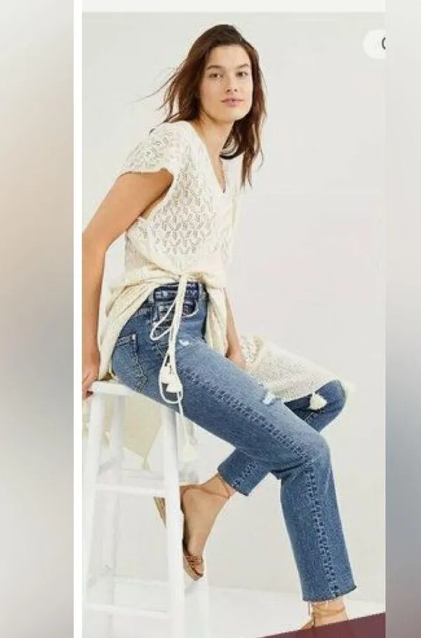 Pilcro Blue Distressed Straight Leg Jeans - Image 4