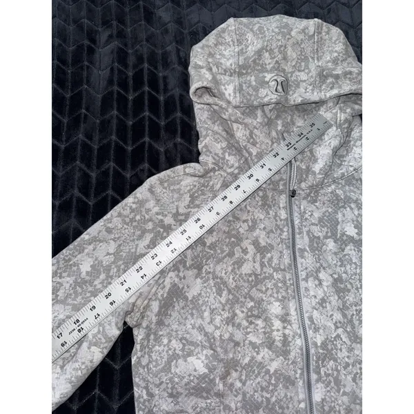 Lululemon Hooded Define Jacket Nulu Hideaway Camo Starlight Size 10 - Image 8