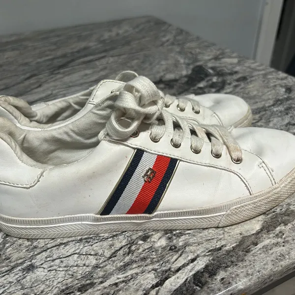 Tommy Hilfiger White Sneakers with Red and Blue Stripes - Image 10