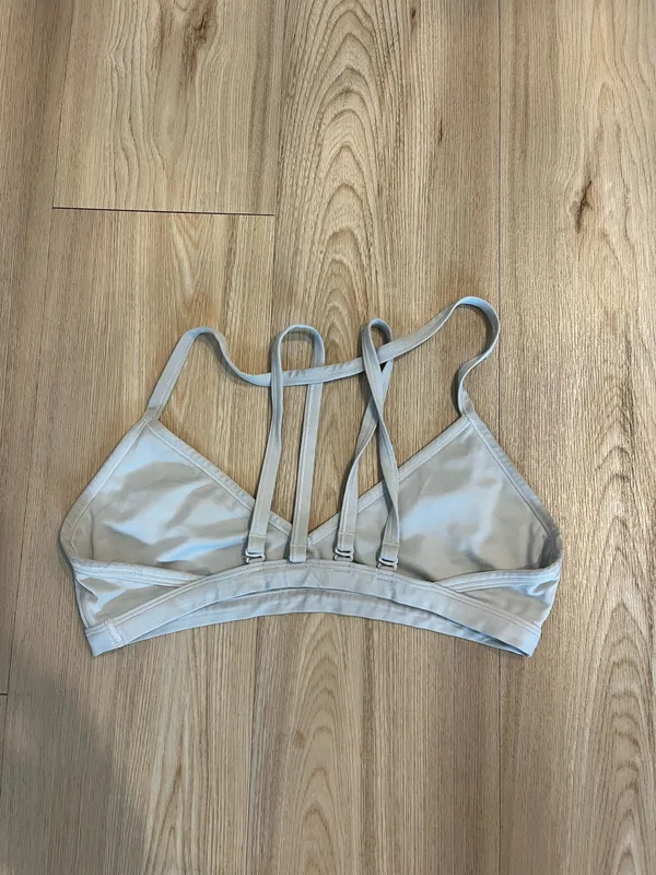 Gymshark Minimal Sports Bra - Image 2