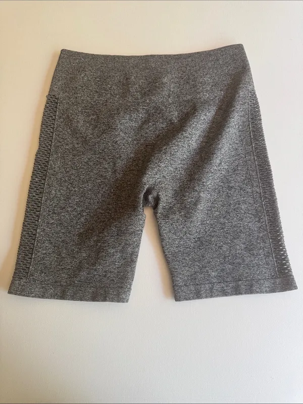 Charlotte Russe Gray High-Rise Seamless Bike Shorts - Image 6