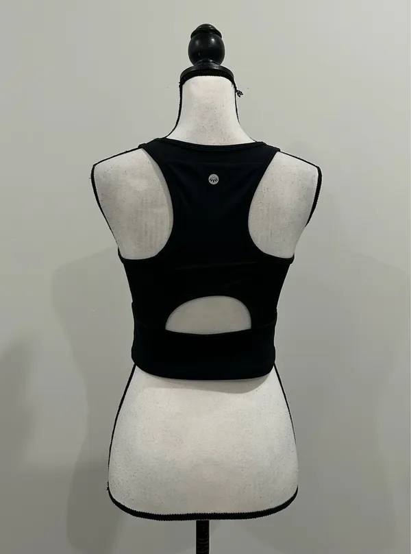 Senita Athletics Malibu Crop Top - Image 6