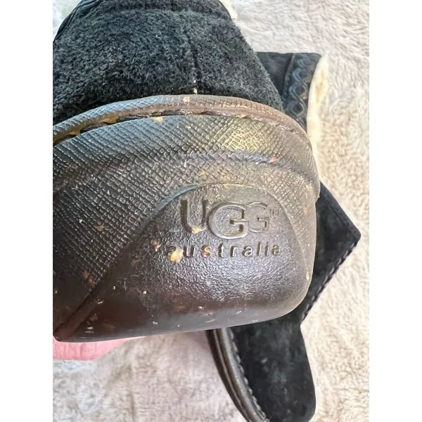 UGG Australia Unisex Black Sheepskin Slip-On Loafers Casual Shoes - Image 12