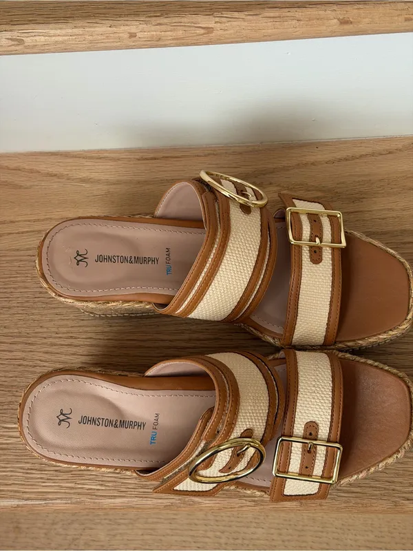 Wedge Slide Sandal in Tan and Cream with Buckle - Image 4