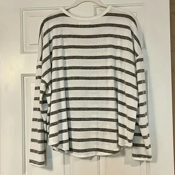 Lucky Brand Gray White Striped Crew Neck Long Sleeve XL - Image 2