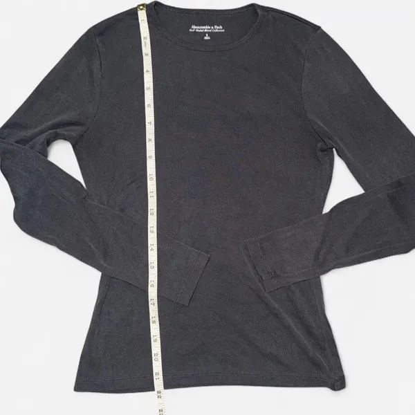 Abercrombie & Fitch Grey Long Sleeve Ribbed Shirt; Size Small - Image 4