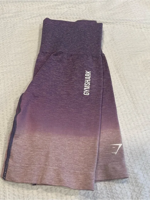 Gymshark purple ombre shorts size S women - Image 2