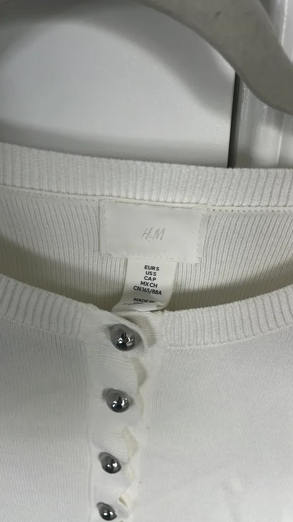 H&M Sweater - Image 3