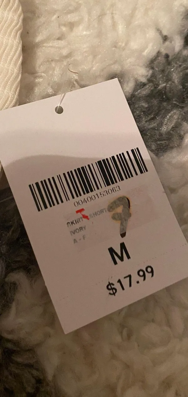 Forever 21 NWT White Skirt - Image 2
