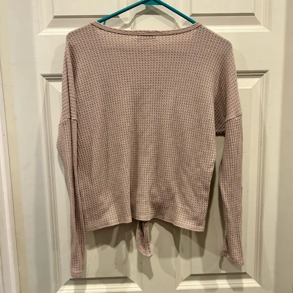 Altar'd State Womens Medium Mauve Waffle Knit Button Front Tie‎ Hem Top Boho - Image 5