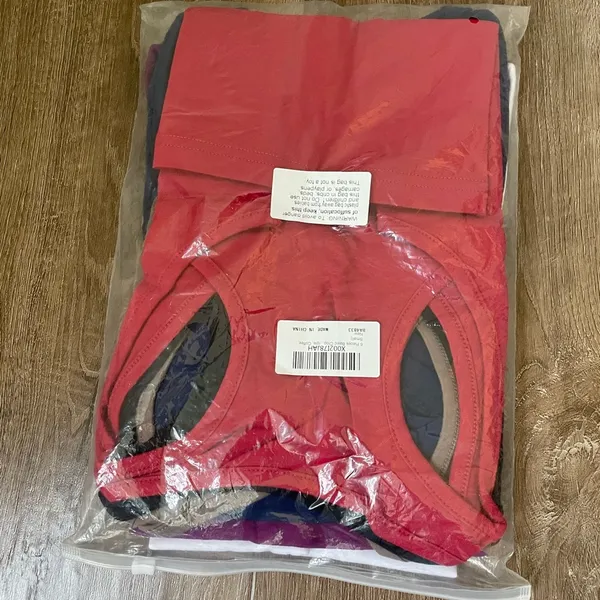 NEW Set Of 6 Crop Tank Tops ~ White Black Red Purple Coffee Navy ~ Size Small - Image 2