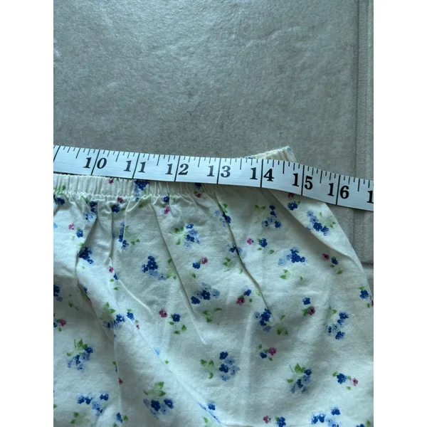 Ditzy Floral Shorts Womens Large‎ Cream Cotton Cottagecore Prairie Lounge - Image 4