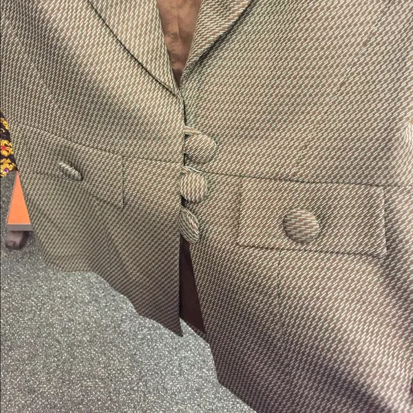 Blazer Size 4 - Image 3