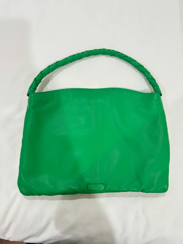 Vince Camuto Green Leather Shoulder Bag - Image 3