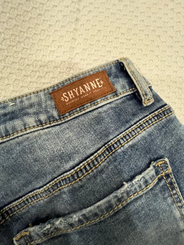 Shyanne Jeans  - Image 2