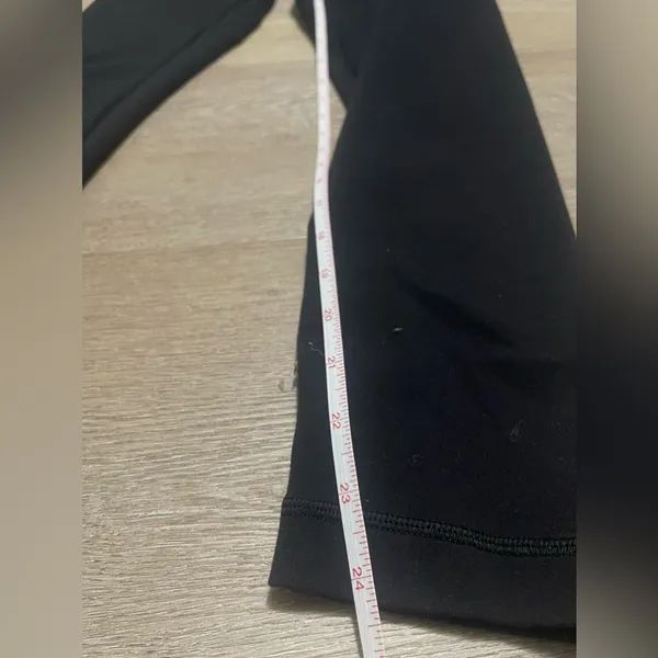 Lululemon Black Leggings - Image 6
